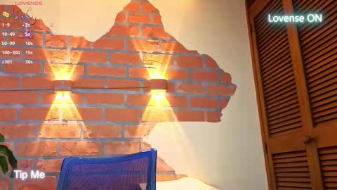 Snapshot of dylanstonne1 chatting on 11/02/25, 06:43 D Y L A N online show from 11/02/25, 06:43