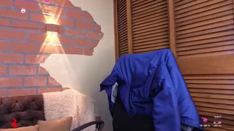 Snapshot of dylanstonne1 chatting on 12/03/25, 10:08 D Y L A N online show from 12/03/25, 10:08