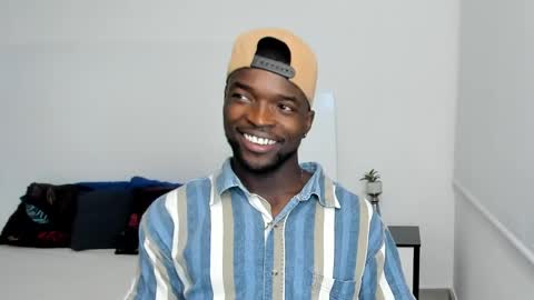 Dylan Taylor online show from 02/15/25, 04:14