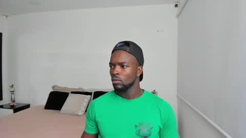 Dylan Taylor online show from 02/28/25, 03:48