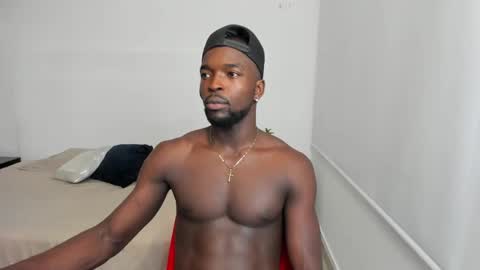 Dylan Taylor online show from 03/10/25, 03:56