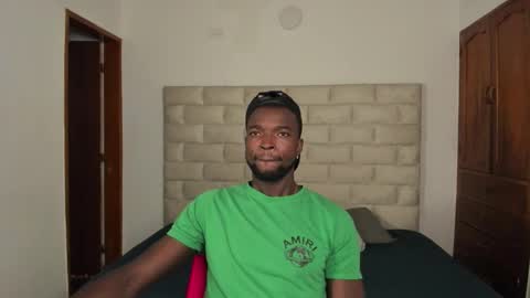 Dylan Taylor online show from 11/18/25, 12:20