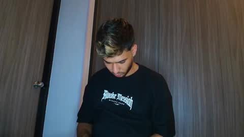 dylanxfun online show from 12/23/25, 06:11