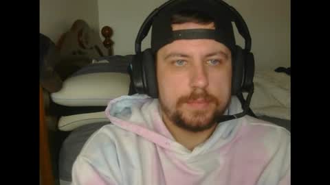 Snapshot of dylboi47 chatting on 10/15/25, 05:35 dylboi47 online show from 10/15/25, 05:35