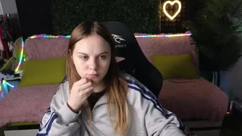 Dyna online show from 09/30/25, 02:38