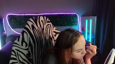 Dyna online show from 11/14/25, 02:32