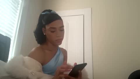 Snapshot of dynasty313 chatting on 03/06/25, 04:28 Dynasty online show from 03/06/25, 04:28