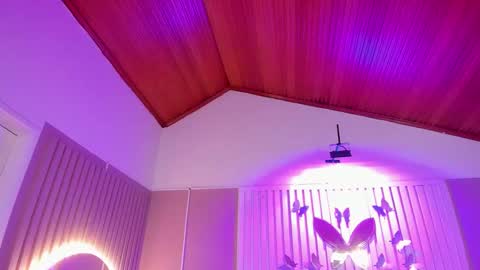 Juana online show from 11/12/25, 11:32