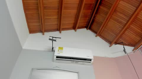 Juana online show from 11/23/25, 07:13