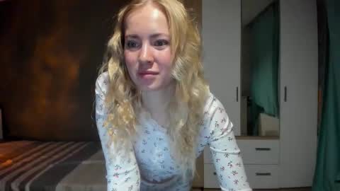 fansly - yourbestbaby online show from 01/08/26, 04:04