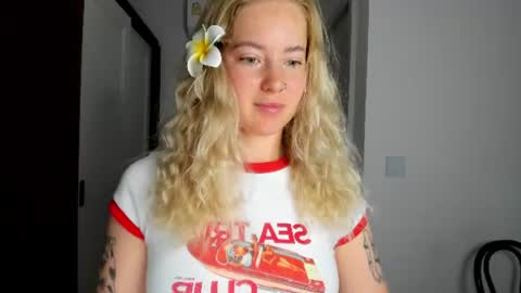 fansly - yourbestbaby online show from 07/04/26, 02:29