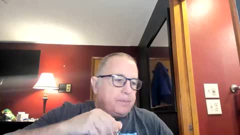 Snapshot of e_rectiom chatting on 12/01/24, 08:31 Mr Wonderful online show from 12/01/24, 08:31