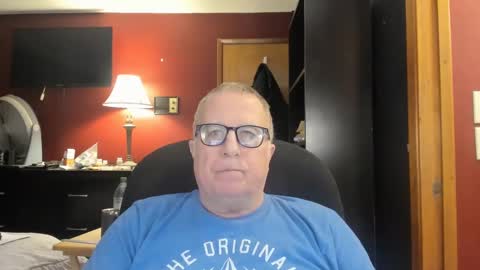 Snapshot of e_rectiom chatting on 01/09/25, 01:50 Mr Wonderful online show from 01/09/25, 01:50