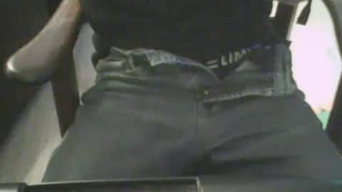 Snapshot of eagleeyes666 chatting on 01/03/25, 11:44 eagleeyes666 online show from 01/03/25, 11:44