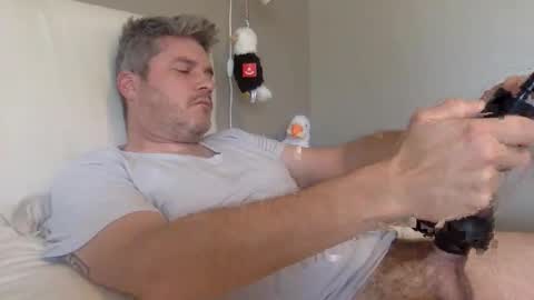 ER35 online show from 11/11/25, 05:24