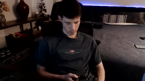 Alex online show from 06/02/26, 01:07