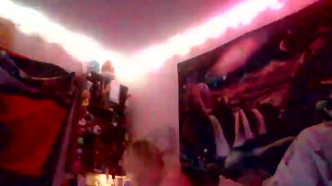 Snapshot of eandr6446 chatting on 11/20/25, 05:07 eandr6446 online show from 11/20/25, 05:07