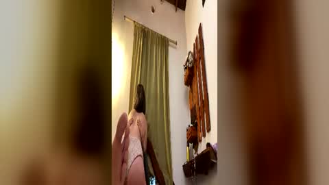 eaquintero629 online show from 07/01/26, 03:41