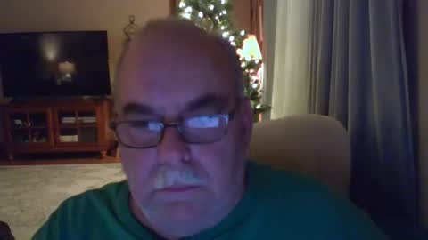 earl52 online show from 12/19/24, 12:02