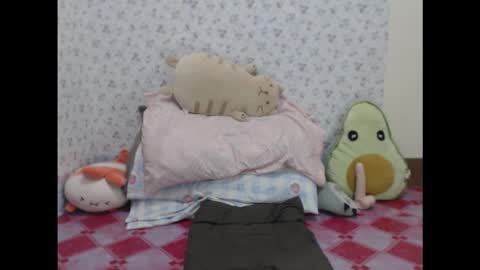 shaina online show from 12/22/25, 09:12