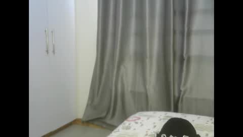 east_queen online show from 02/23/25, 09:33