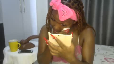 east_queen online show from 03/02/25, 05:54