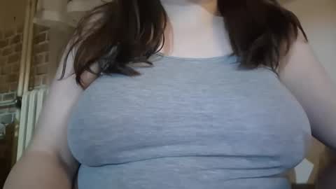 easysmart000 online show from 09/18/25, 04:53