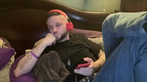 Easytrippy69 online show from 11/19/25, 11:16