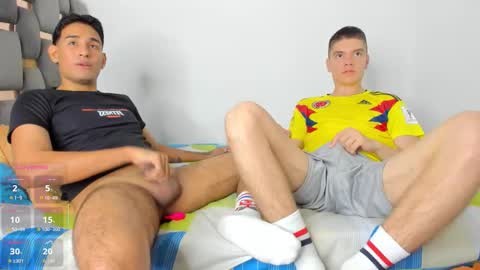 Snapshot of eat_twinks chatting on 10/02/25, 03:52 INDEPENDENT MODELS online show from 10/02/25, 03:52