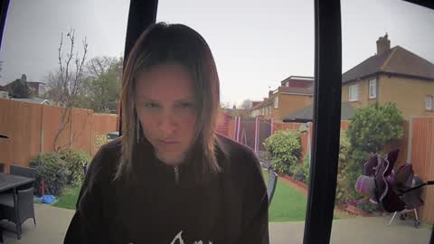 Nadia Ferreira  online show from 03/06/26, 10:45