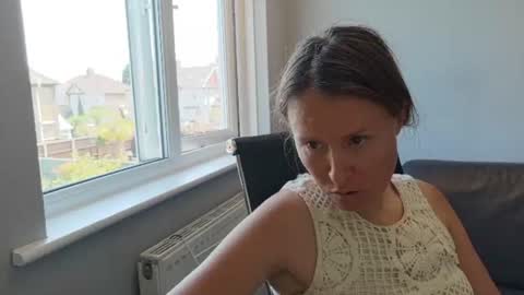 Nadia Ferreira  online show from 07/11/26, 11:46