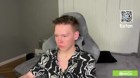 Snapshot of eaton_ chatting on 05/29/26, 01:42 eaton_ online show from 05/29/26, 01:42