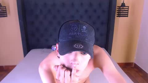 Snapshot of eban_dustan chatting on 12/07/24, 11:23 Eban online show from 12/07/24, 11:23