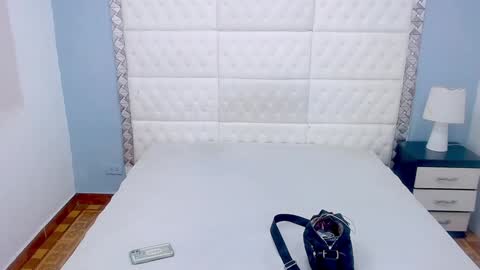 Snapshot of eban_dustan chatting on 01/06/25, 08:18 Eban online show from 01/06/25, 08:18