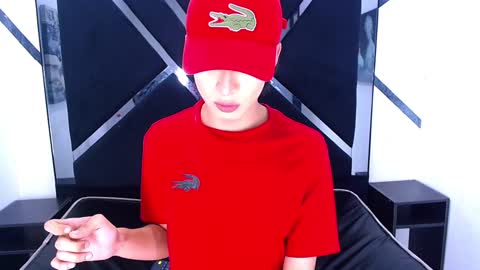 Snapshot of eban_dustan chatting on 01/23/25, 12:25 Eban online show from 01/23/25, 12:25