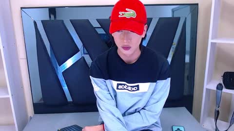 Snapshot of eban_dustan chatting on 03/04/25, 11:00 Eban online show from 03/04/25, 11:00