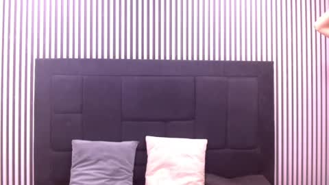 Snapshot of eban_dustan chatting on 09/26/25, 02:37 Eban online show from 09/26/25, 02:37