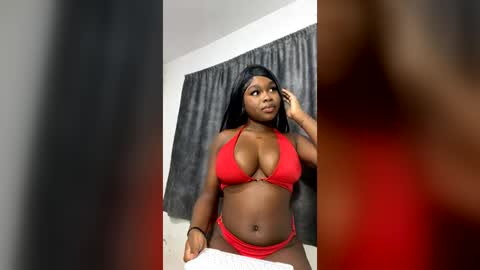Snapshot of ebarbie66 chatting on 07/17/26, 07:15 ebarbie66 online show from 07/17/26, 07:15