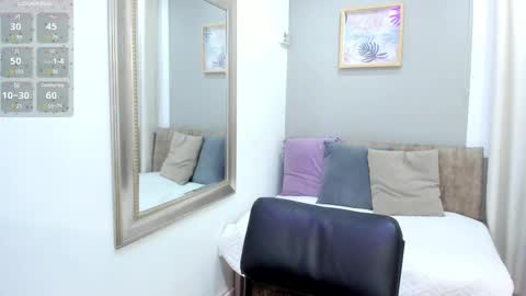 Snapshot of ebbafernandez1_ chatting on 02/12/25, 02:54 online show from 02/12/25, 02:54