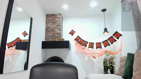 Snapshot of ebbafernandez1_ chatting on 10/31/25, 12:17 online show from 10/31/25, 12:17