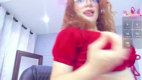 Snapshot of ebbafernandez1_ chatting on 11/10/25, 12:04 online show from 11/10/25, 12:04