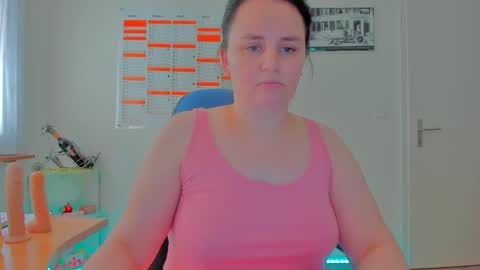 Snapshot of ebikon24 chatting on 05/23/26, 04:22 ebikon24 online show from 05/23/26, 04:22