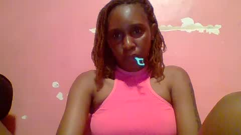 Snapshot of ebon_fantasy1 chatting on 07/06/26, 08:33 Ebon Fantasy1s online show from 07/06/26, 08:33