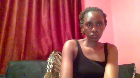 Snapshot of ebon_fantasy1 chatting on 07/20/26, 07:38 Ebon Fantasy1s online show from 07/20/26, 07:38