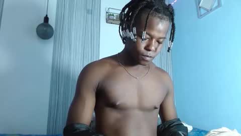 Chris Palaz  online show from 11/18/25, 07:24