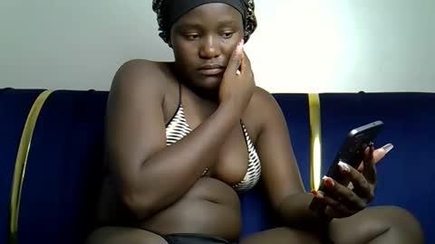 Queen online show from 02/01/26, 07:23