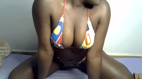 Queen online show from 03/20/26, 10:03