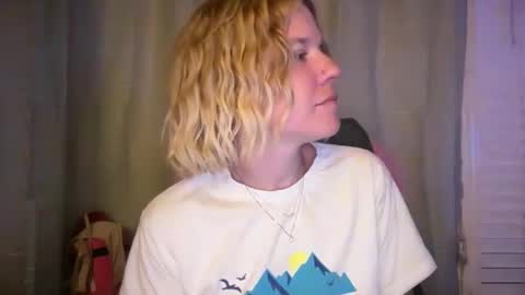 americnbarbie online show from 04/16/26, 01:50