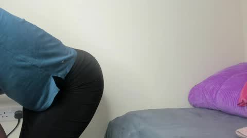 Snapshot of ebony_arya chatting on 05/25/26, 08:53 Arya online show from 05/25/26, 08:53