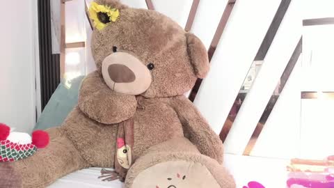 Luci  online show from 12/03/24, 01:52